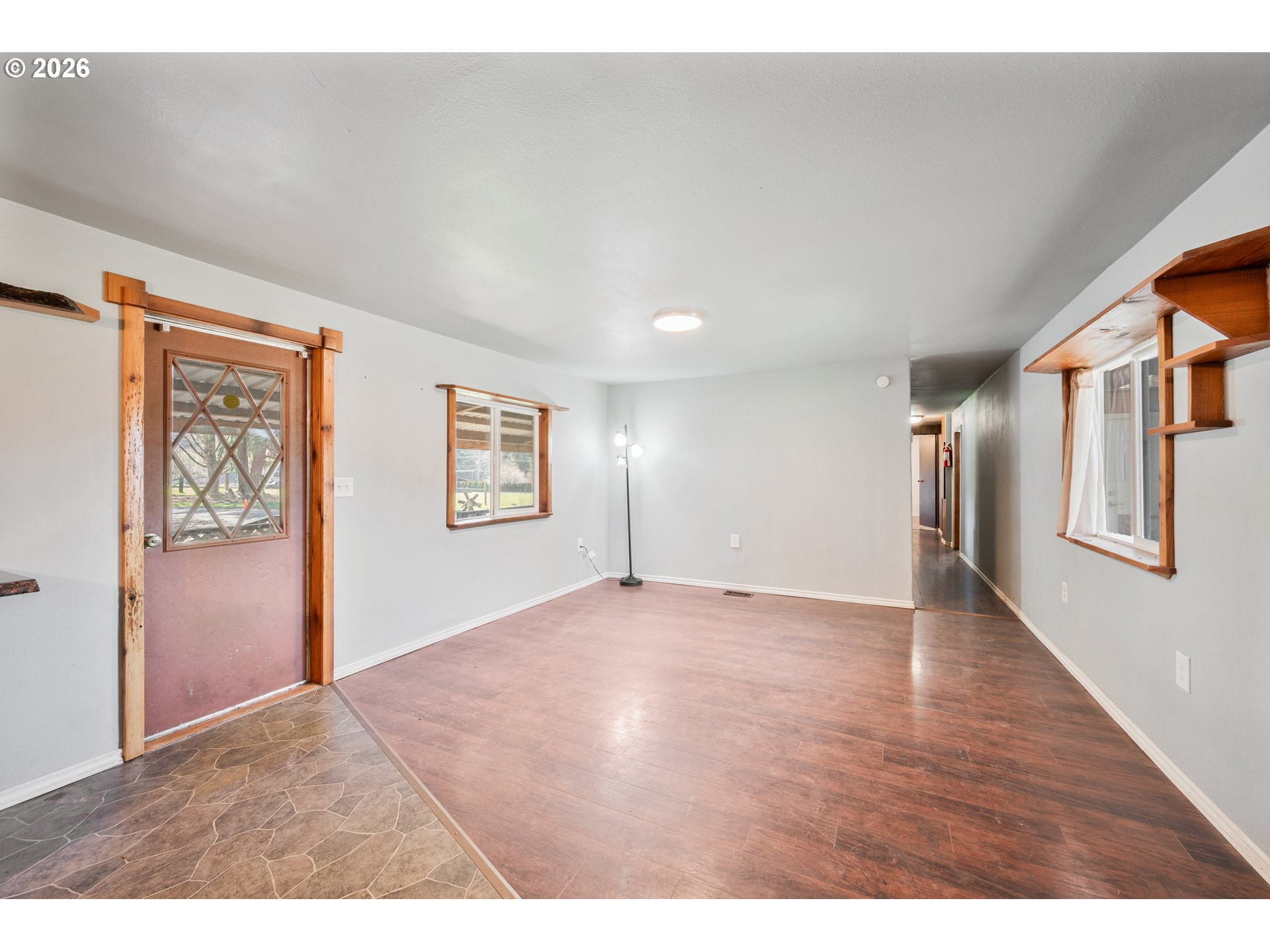 302 Studebaker Road Castle Rock, WA 98611 - Photo 2 of 35