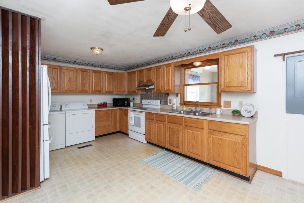 69 Greenway Road Stuarts Draft, VA 24477 - Photo 17 of 54 Gallery Image 17