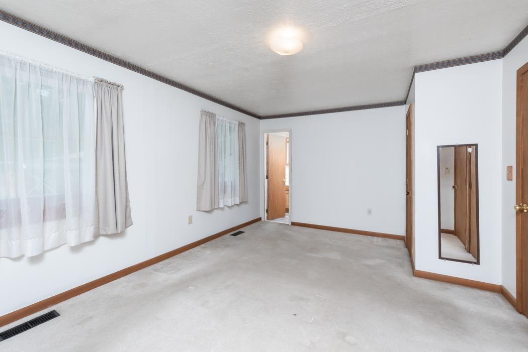 69 Greenway Road Stuarts Draft, VA 24477 - Photo 34 of 54 Gallery Image 34