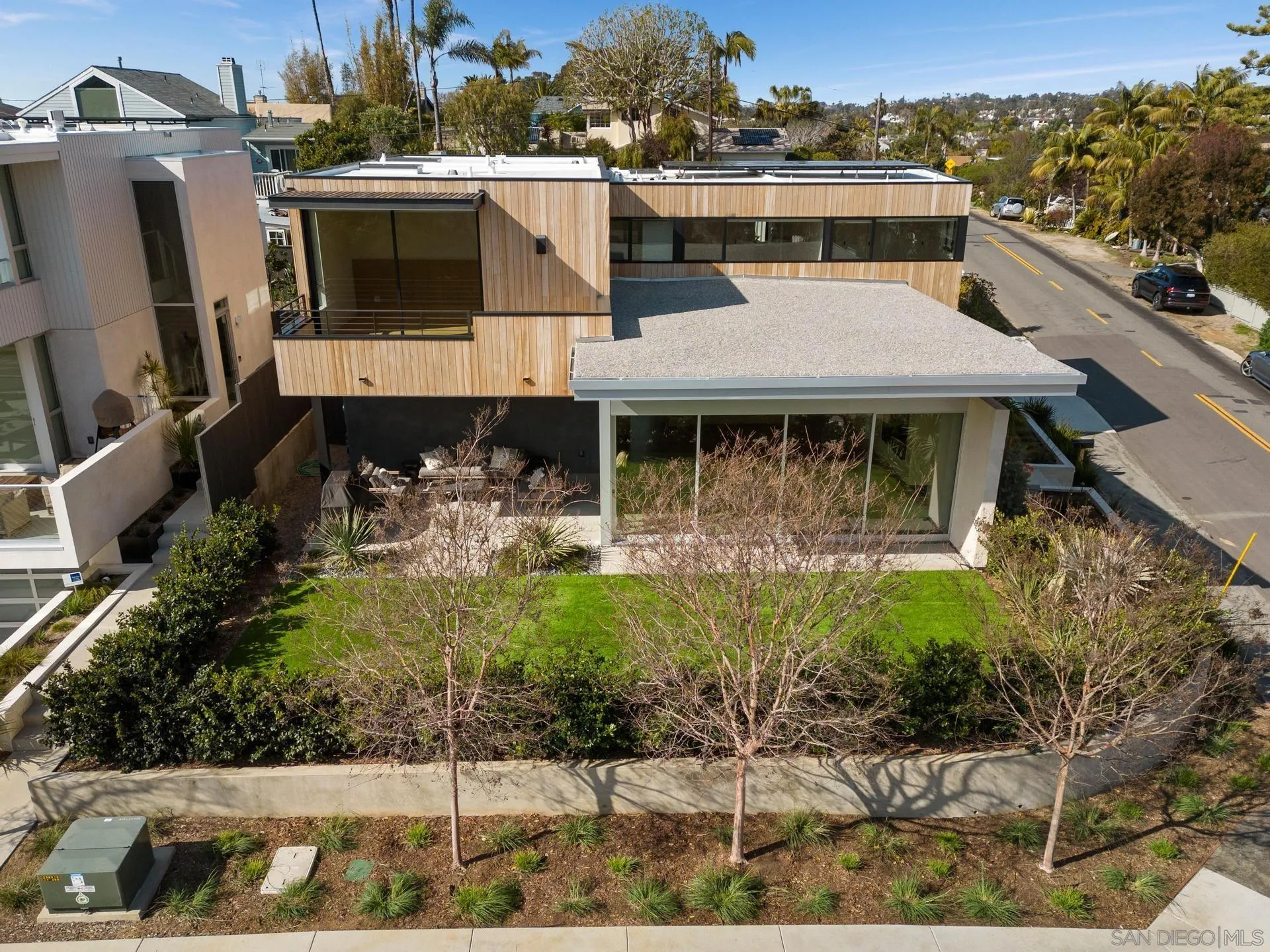 664 Cornish Drive Encinitas, CA 92024 - Photo 46 of 49 a aerial view of a house with a yard