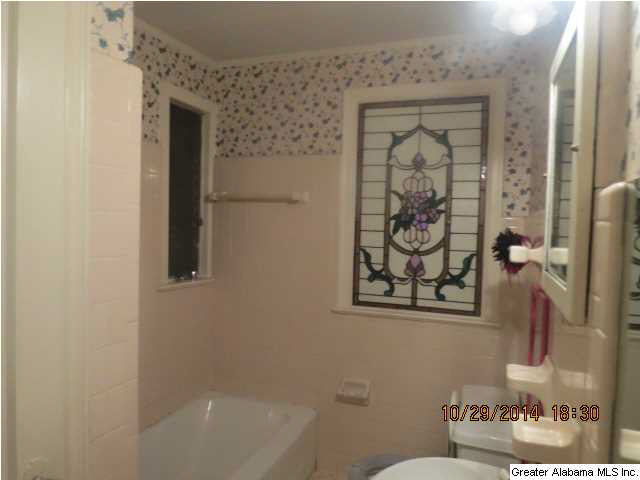 721 Martinwood Road Birmingham, AL 35235 - Photo 15 of 17