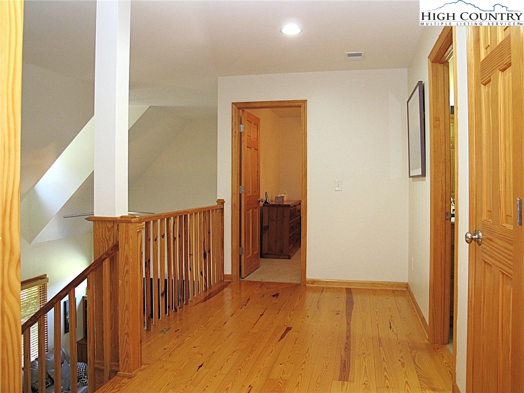 197 Greenview Drive Jefferson, NC 28640 - Photo 16 of 38