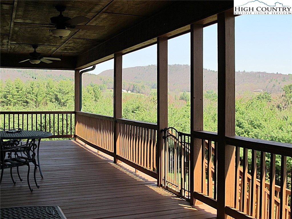 197 Greenview Drive Jefferson, NC 28640 - Photo 28 of 38