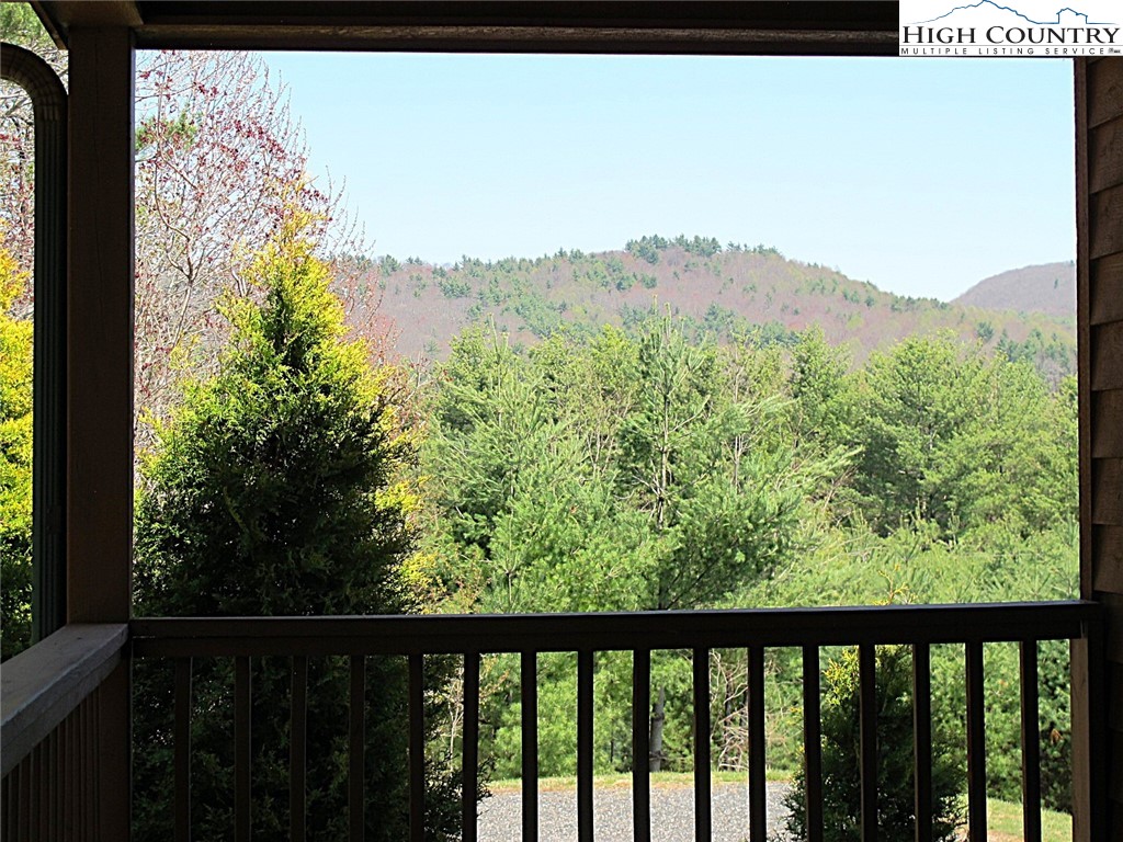 197 Greenview Drive Jefferson, NC 28640 - Photo 30 of 38