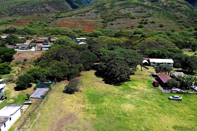 $950,000 | 7760 Kamehameha V Highway, Kaunakakai, HI 96748