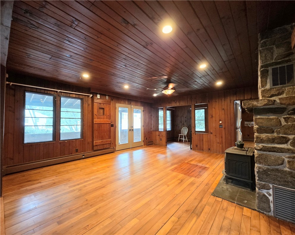 150 Plum Point Road North Kingstown, RI 02874 - Photo 13 of 49