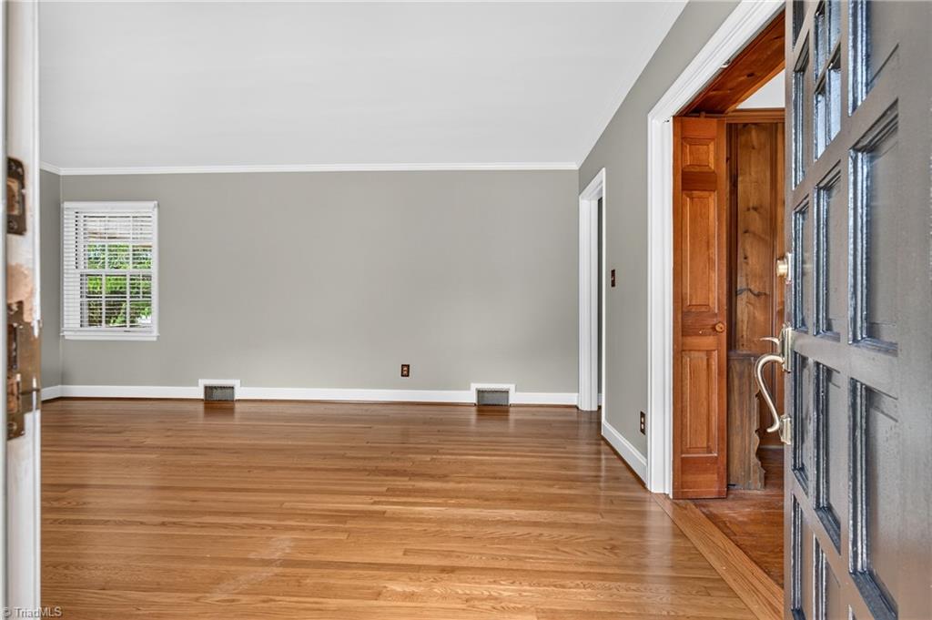 203 Ridgecrest Road Asheboro, NC 27203 - Photo 7 of 44