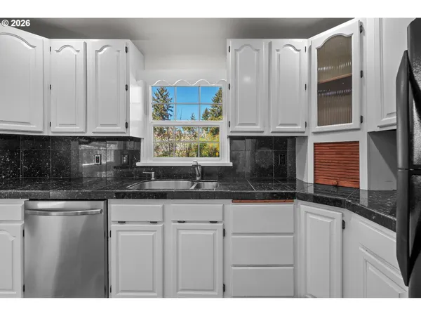 $799,000 | 1815 Southwest Sunset Boulevard, Portland, OR 97239