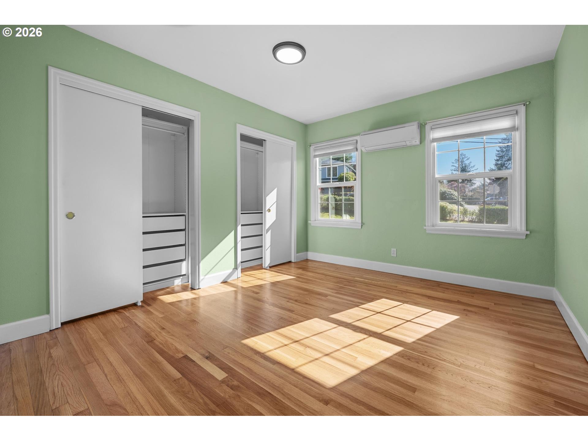 1815 Southwest Sunset Boulevard Portland, OR 97239 - Photo 12 of 36