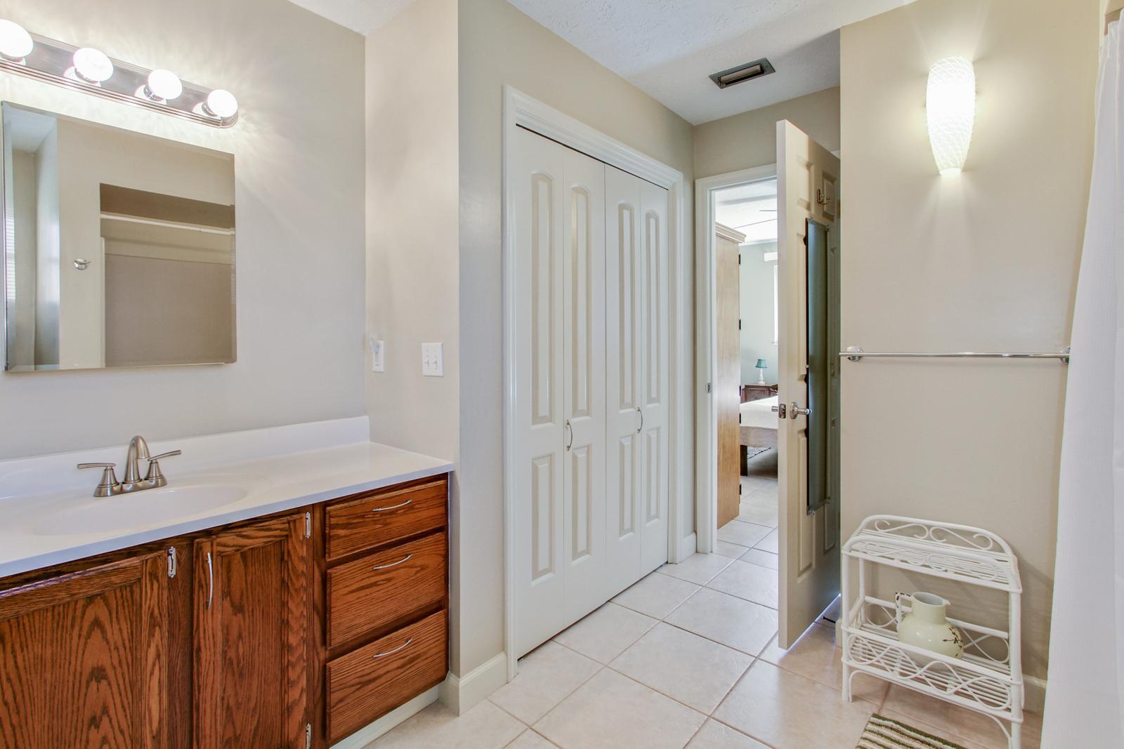 7807 Pensacola Road Fort Pierce, FL 34951 - Photo 15 of 25 Master Bathroom