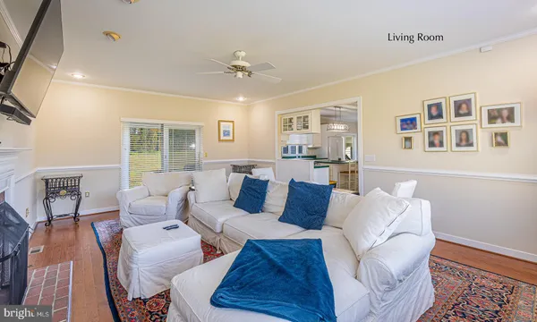 $630,000 | 602 Cedar Pointe Drive, Weems, VA 22576