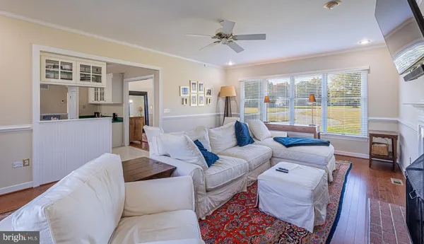 $630,000 | 602 Cedar Pointe Drive, Weems, VA 22576