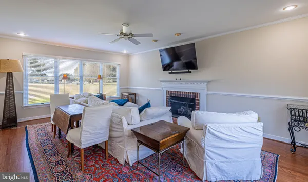 $630,000 | 602 Cedar Pointe Drive, Weems, VA 22576