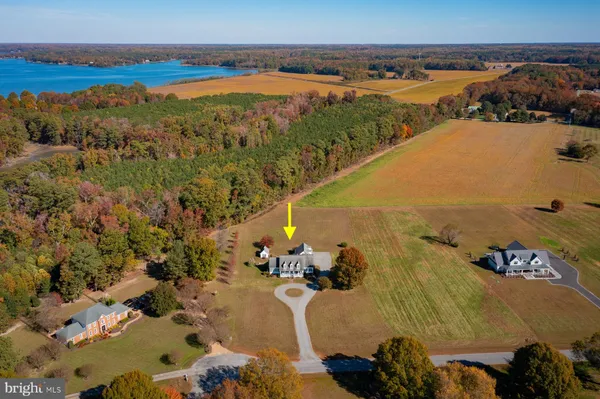 $630,000 | 602 Cedar Pointe Drive, Weems, VA 22576