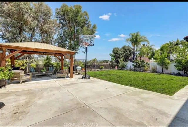 $4,950 | 575 Rembrandt Drive, Corona, CA 92882