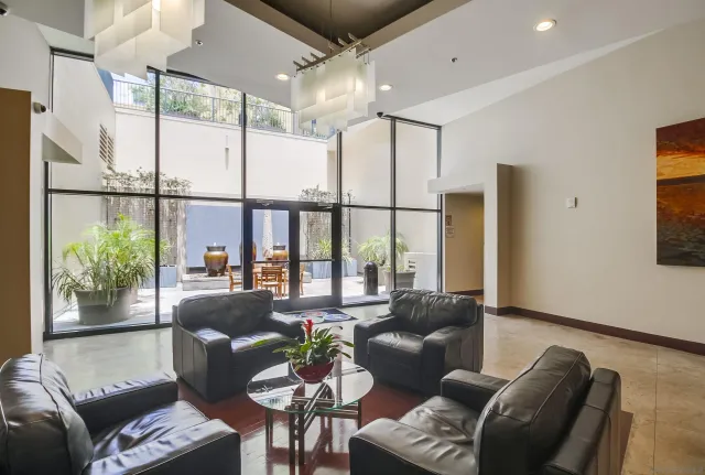 $659,000 | 530 K Street, Unit 513, San Diego, CA 92101