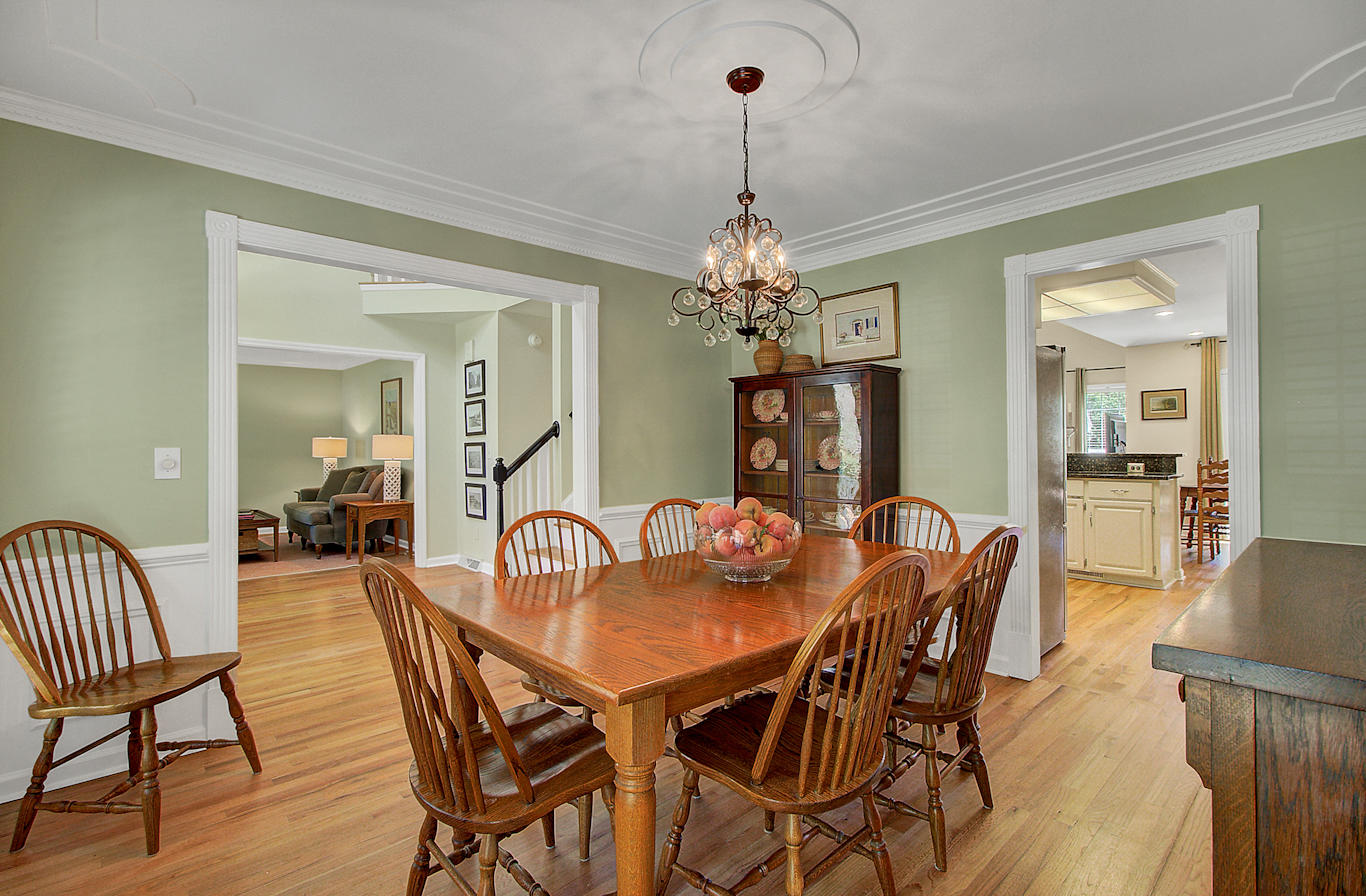 203 Kenilworth Road Summerville, SC 29485 - Photo 13 of 40 18