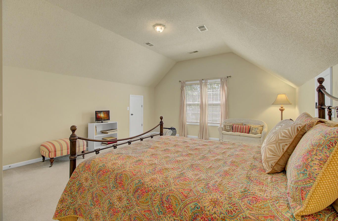 203 Kenilworth Road Summerville, SC 29485 - Photo 30 of 40 36