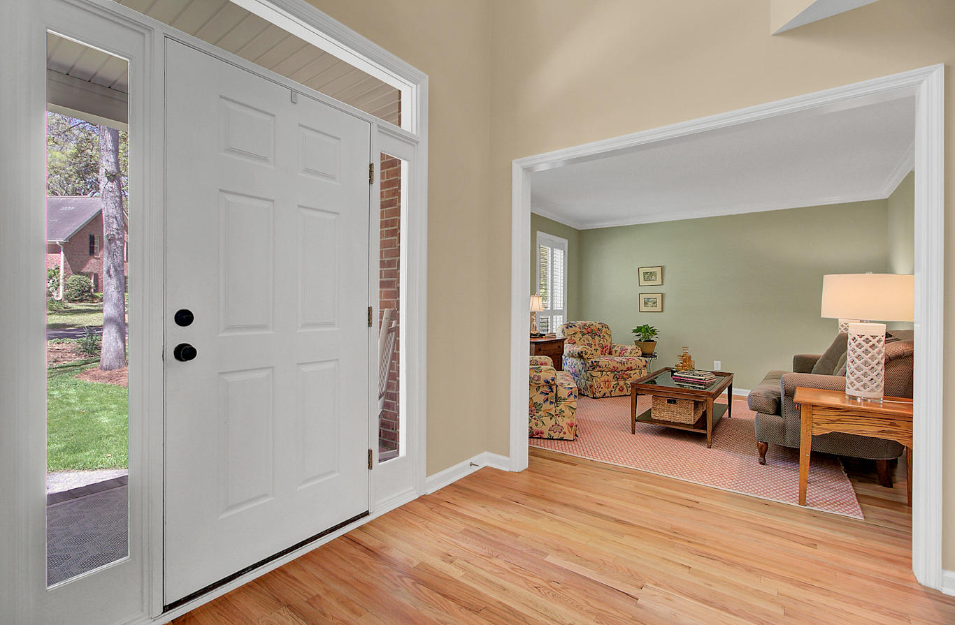 203 Kenilworth Road Summerville, SC 29485 - Photo 4 of 40 16