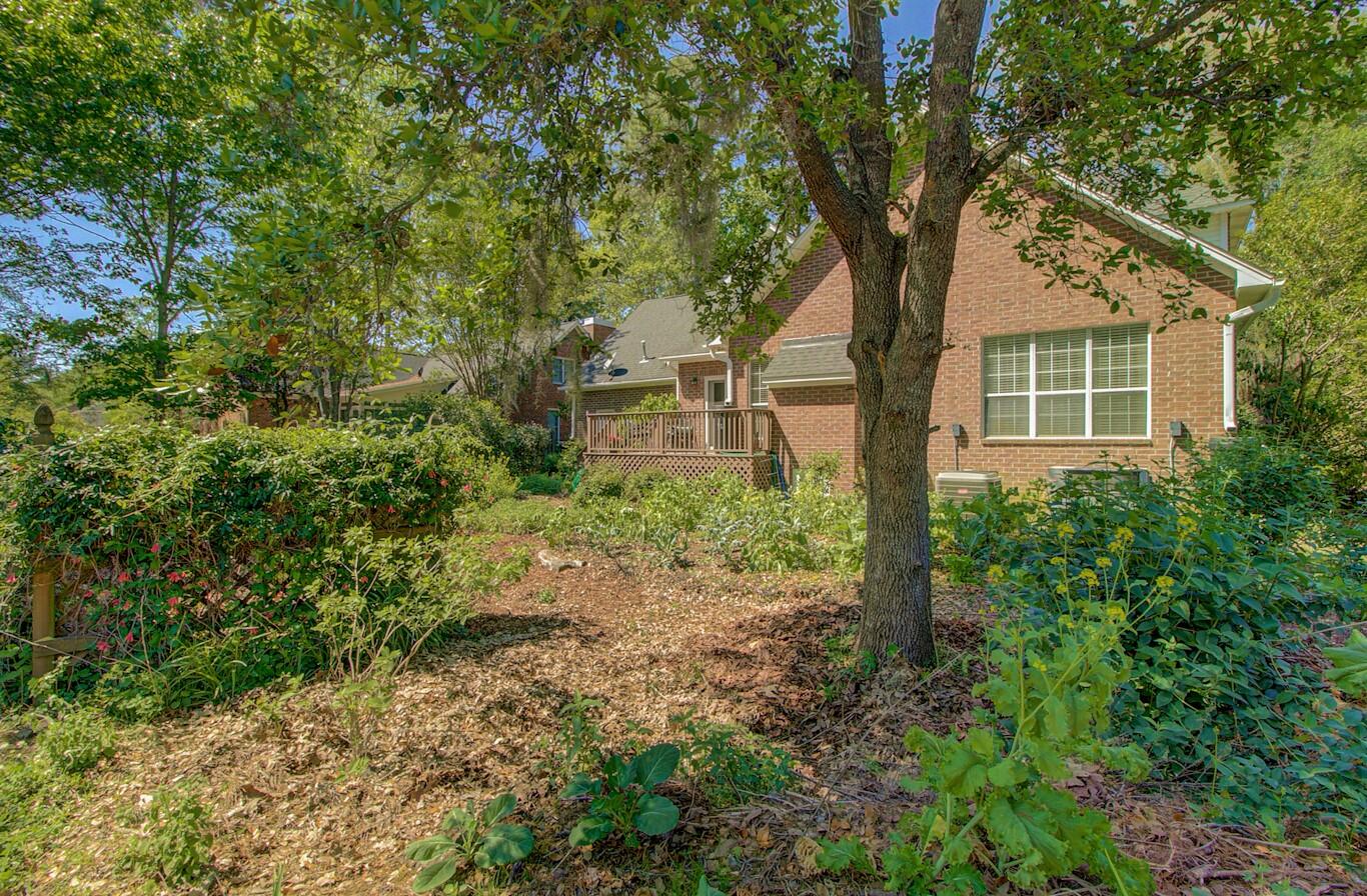 203 Kenilworth Road Summerville, SC 29485 - Photo 34 of 40 42