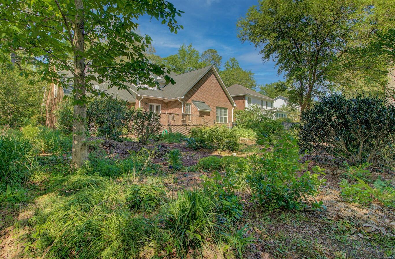 203 Kenilworth Road Summerville, SC 29485 - Photo 35 of 40 41