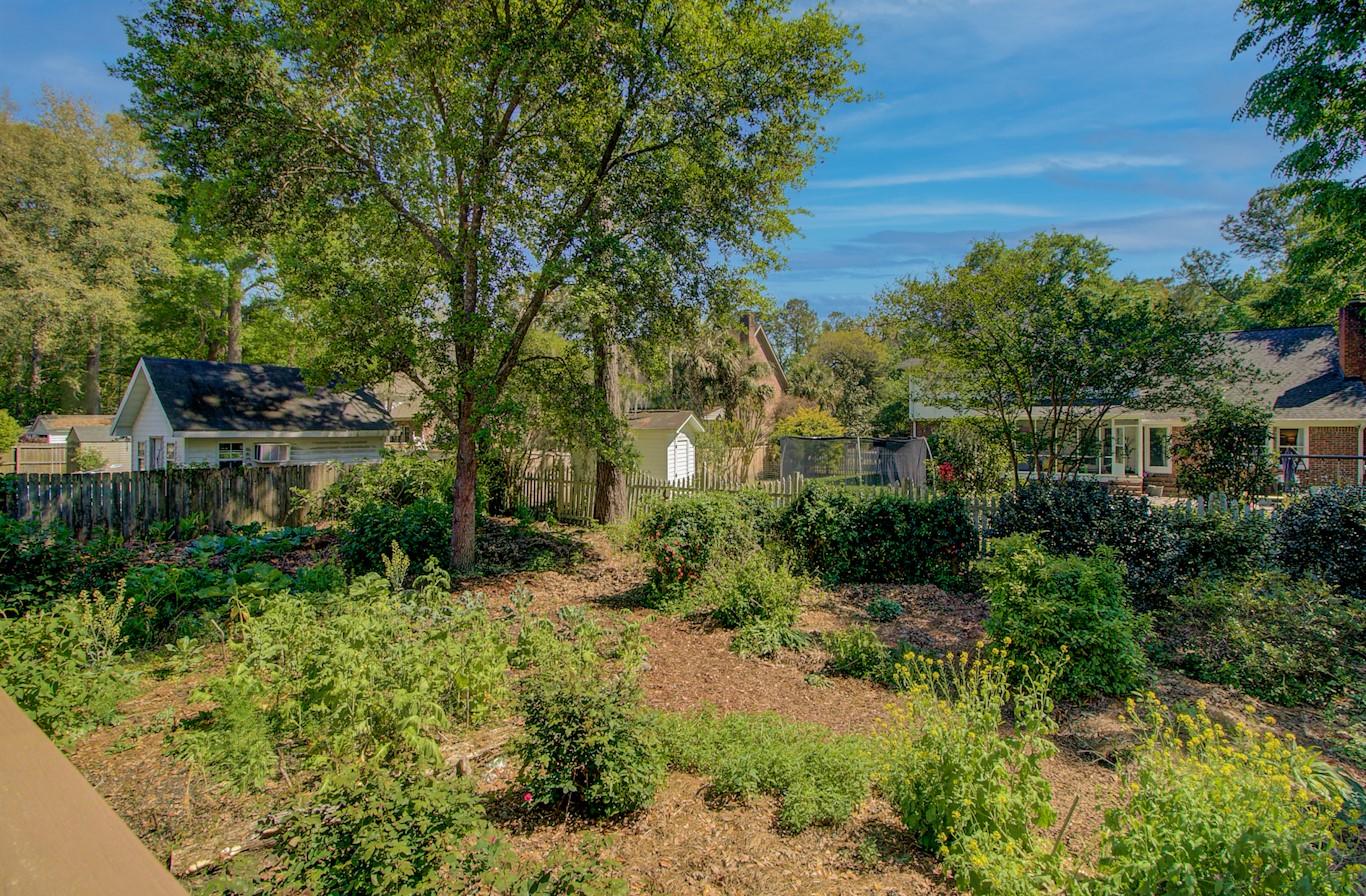 203 Kenilworth Road Summerville, SC 29485 - Photo 36 of 40 39