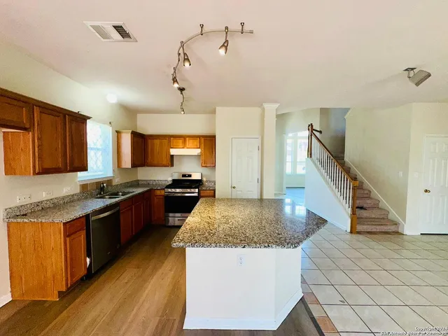 $2,595 | 1203 El Riachuelo, San Antonio, TX 78258