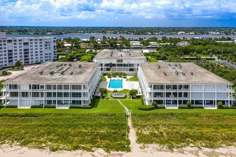 $2,599,000 | 2275 South Ocean Boulevard, Unit 205A, Palm Beach, FL 33480