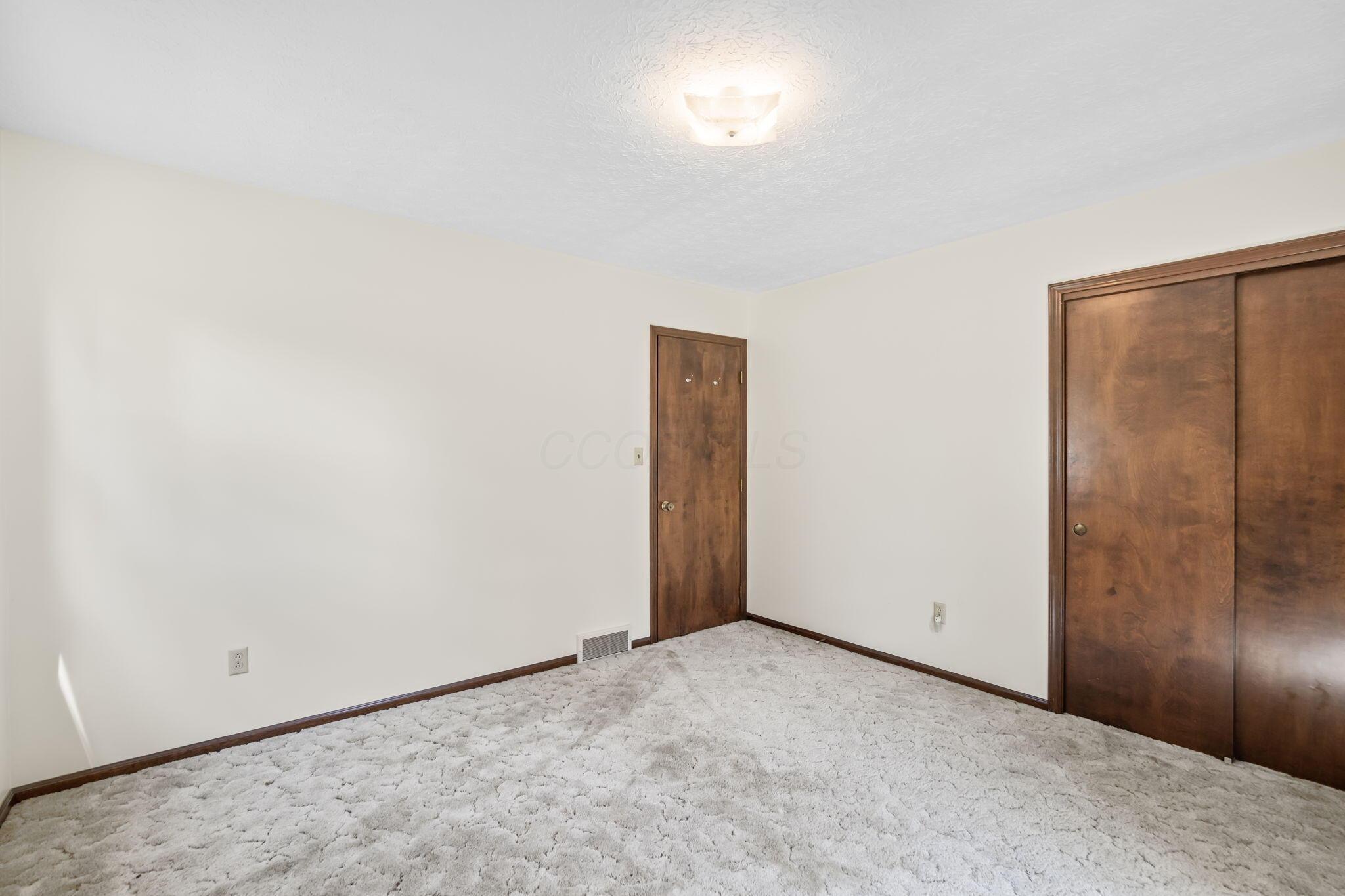 7310 Merchant Road Delaware, OH 43015 - Photo 39 of 95 43-web-or-mls-DSC02190