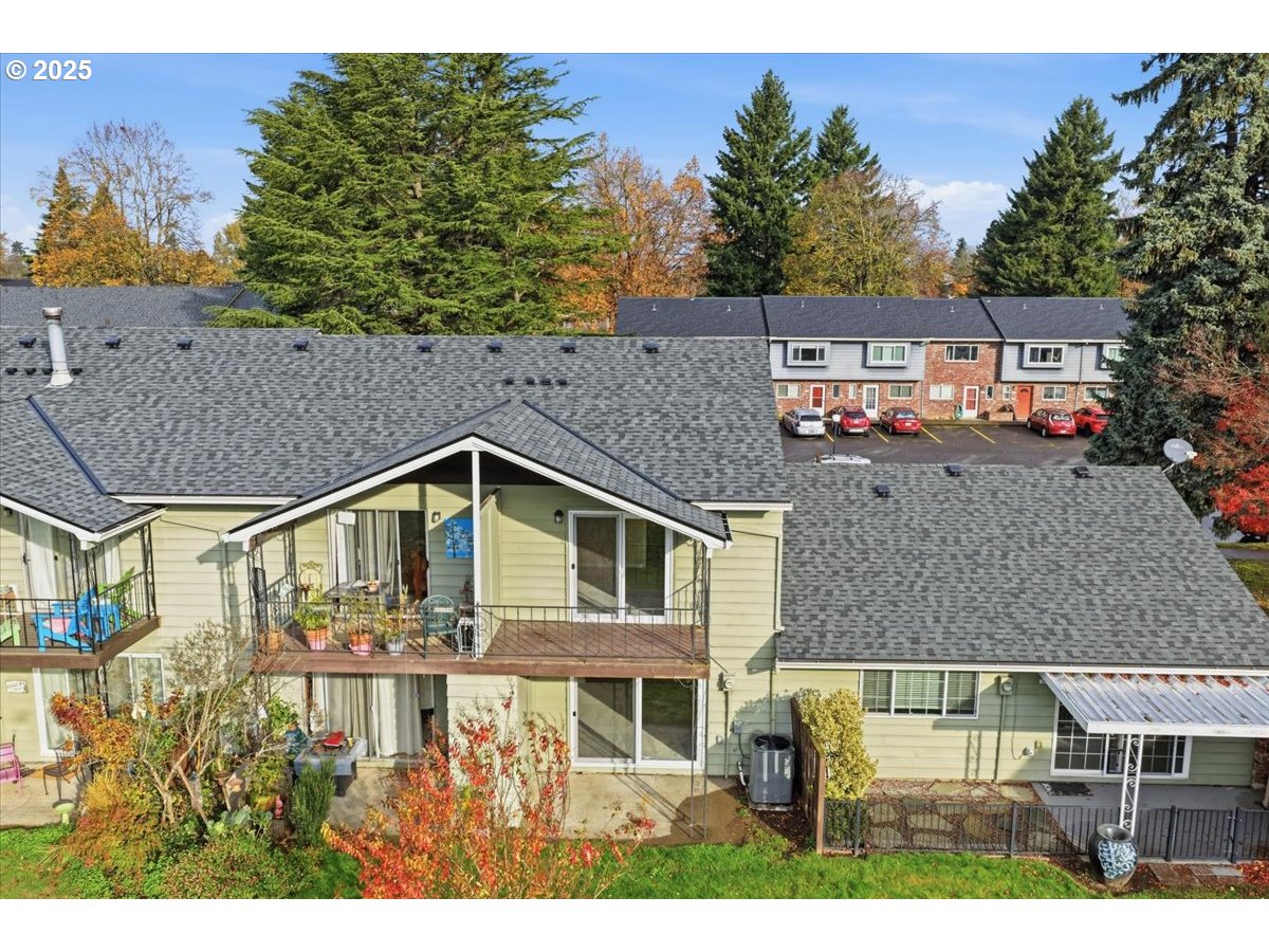 1812 Northeast 19th Street Gresham, OR 97030 - Photo 33 of 45