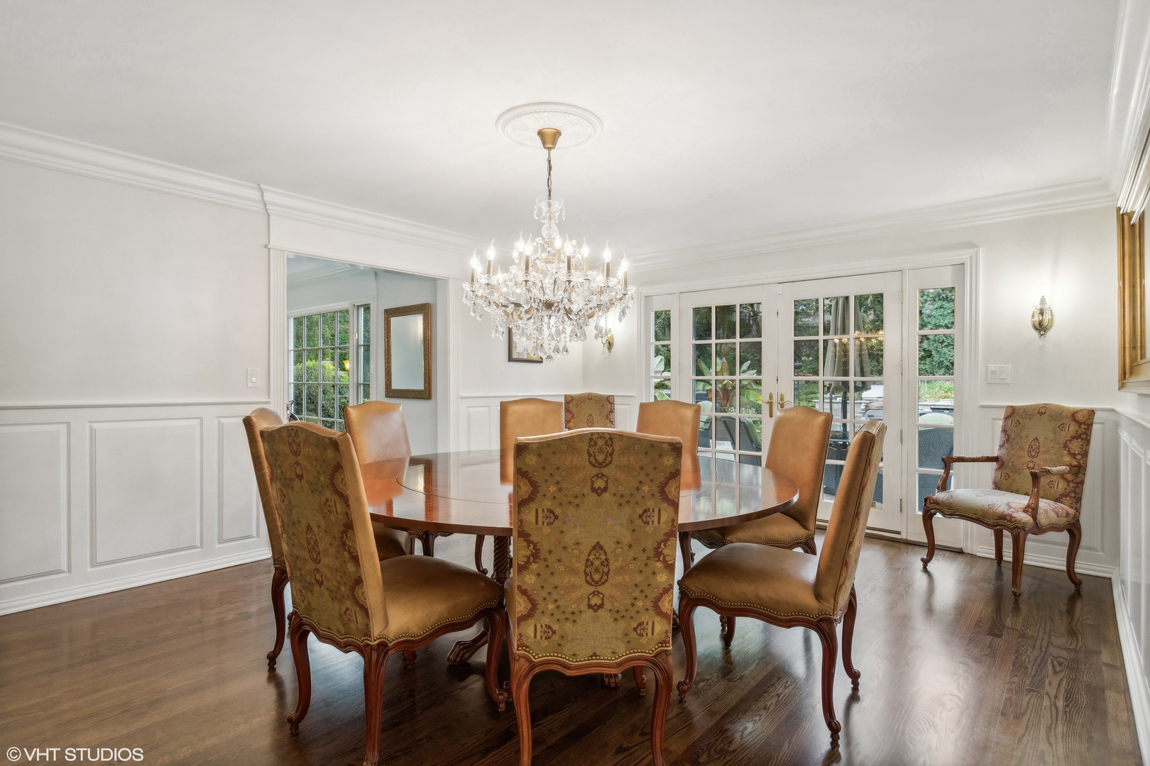 4 Charleston Road Hinsdale, IL 60521 - Photo 8 of 40 Gallery Image 8