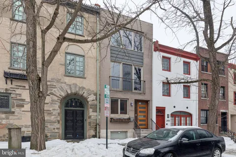 $1,495,000 | 2414 Pine Street, Philadelphia, PA 19103