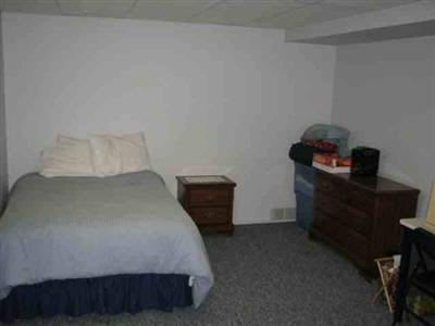 5181 North Vassar Road Flint, MI 48506 - Photo 9 of 11 20249334-8.JPG