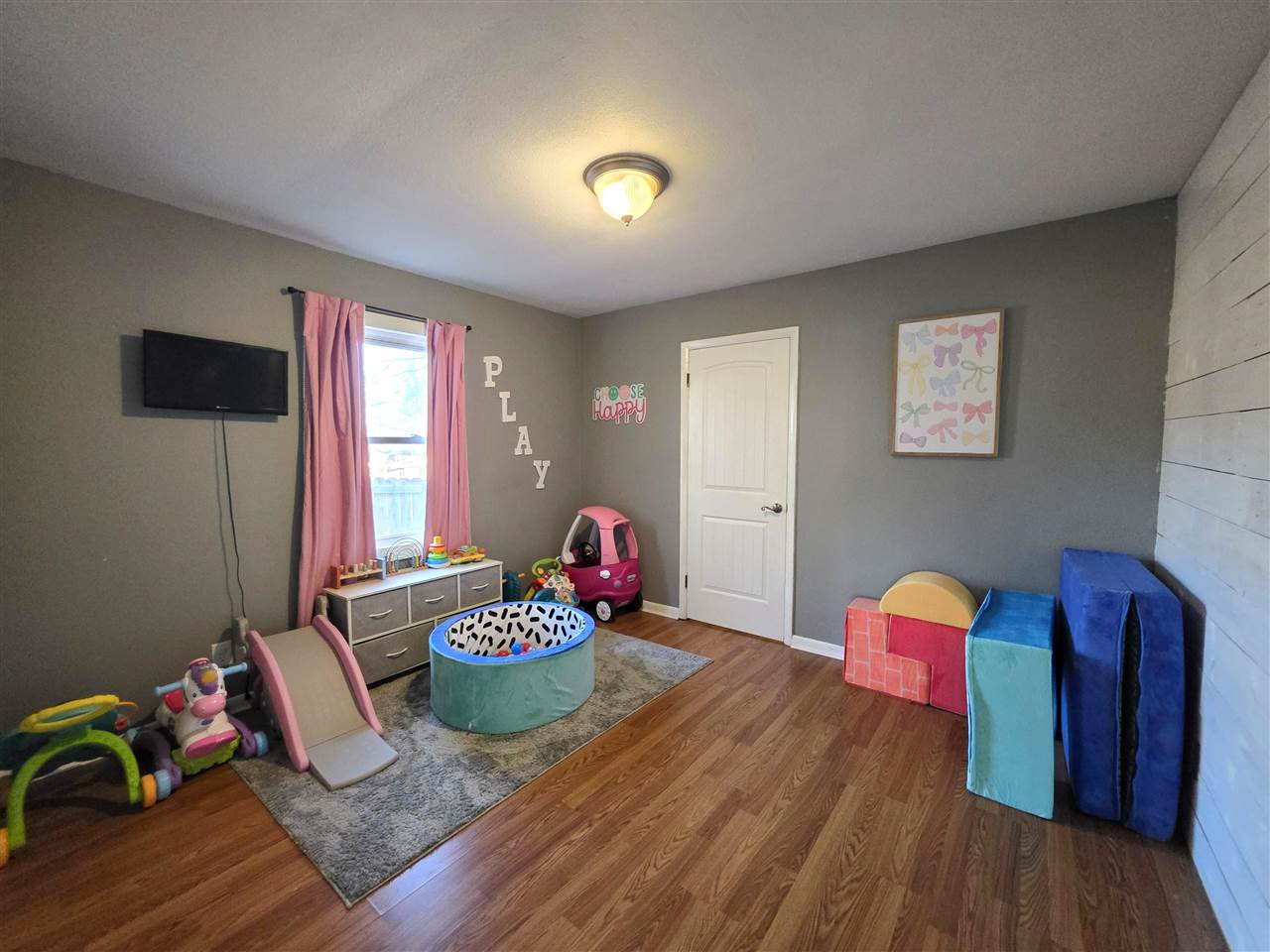 512 Ivanhoe Street Perry, OK 73077 - Photo 14 of 25 Gallery Image 14
