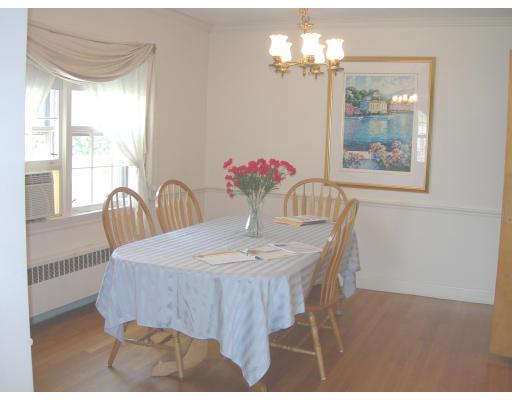 40 Russett Road Boston, MA 02132 - Photo 3 of 11 Gallery Image 3