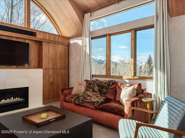 $90,000 | 975 South Starwood, Aspen, CO 81612