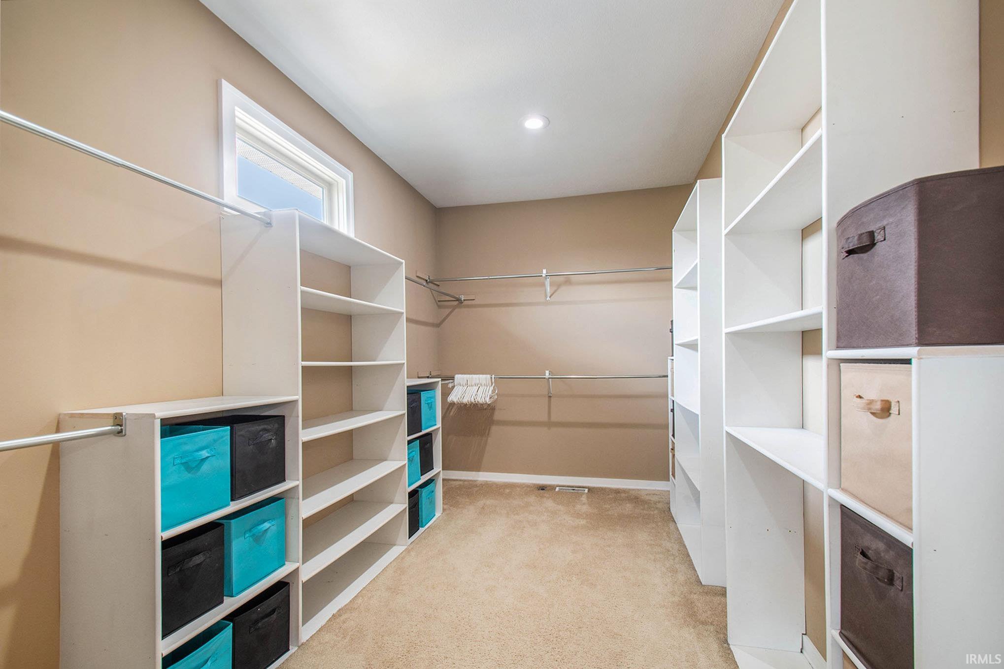 57708 Oakside Road Mishawaka, IN 46544 - Photo 12 of 36 Gallery Image 12