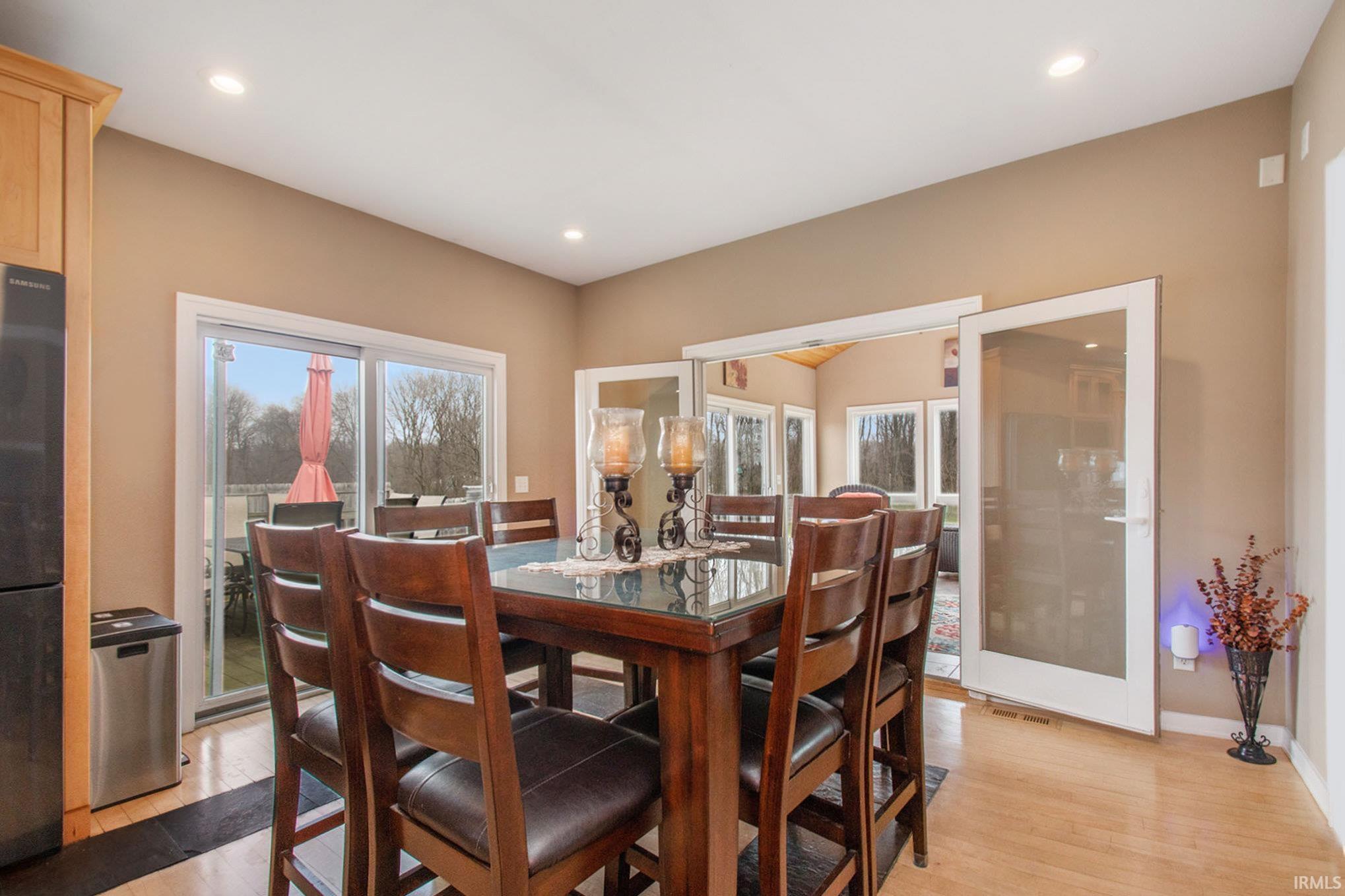 57708 Oakside Road Mishawaka, IN 46544 - Photo 6 of 36 Gallery Image 6