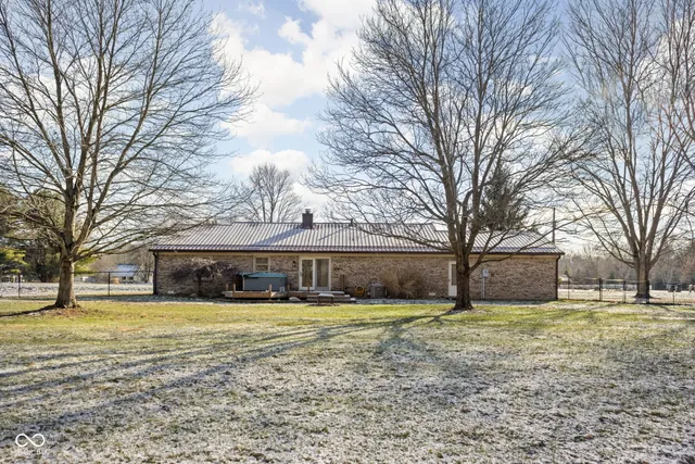 $331,000 | 10699 North Carthage Pike, Carthage, IN 46115