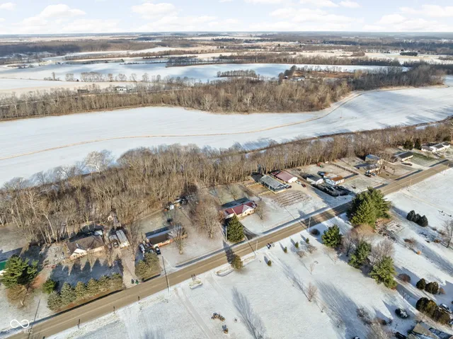 $331,000 | 10699 North Carthage Pike, Carthage, IN 46115