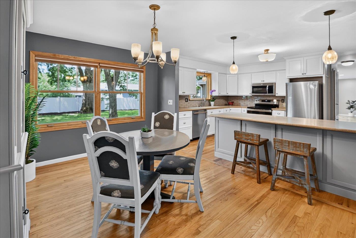 2910 Ravine Drive Middleton, WI 53562 - Photo 12 of 50