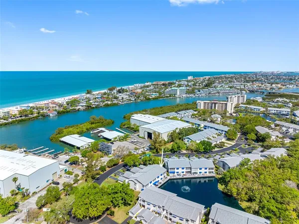 $399,000 | 11351 Shipwatch Lane, Unit 1841, Largo, FL 33774