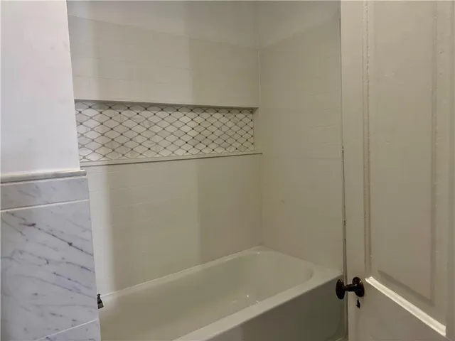 $174,900 | 1019 Charles Street, St. Joseph, MO 64501