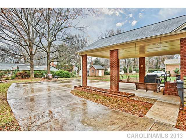 1040 Braeburn Road Charlotte, NC 28211 - Photo 14 of 16 Gallery Image 14