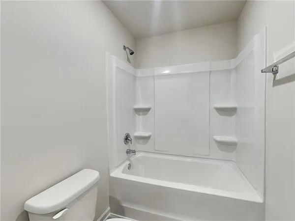 $2,000 | 142 Avondale Boulevard, Conyers, GA 30013