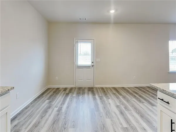 $2,000 | 142 Avondale Boulevard, Conyers, GA 30013