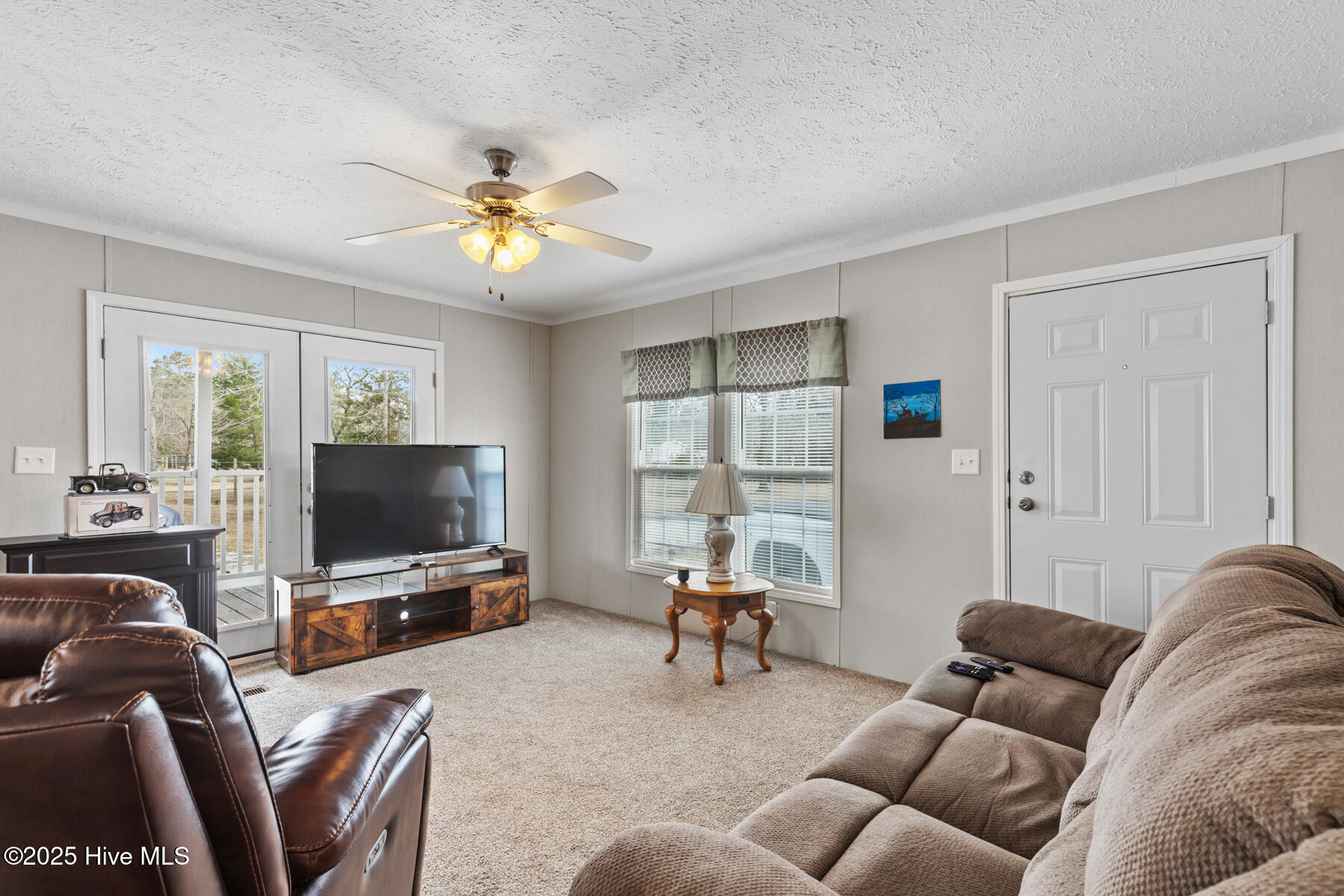 217 Blue Top Road Jacksonville, NC 28540 - Photo 4 of 23 bluetop-2