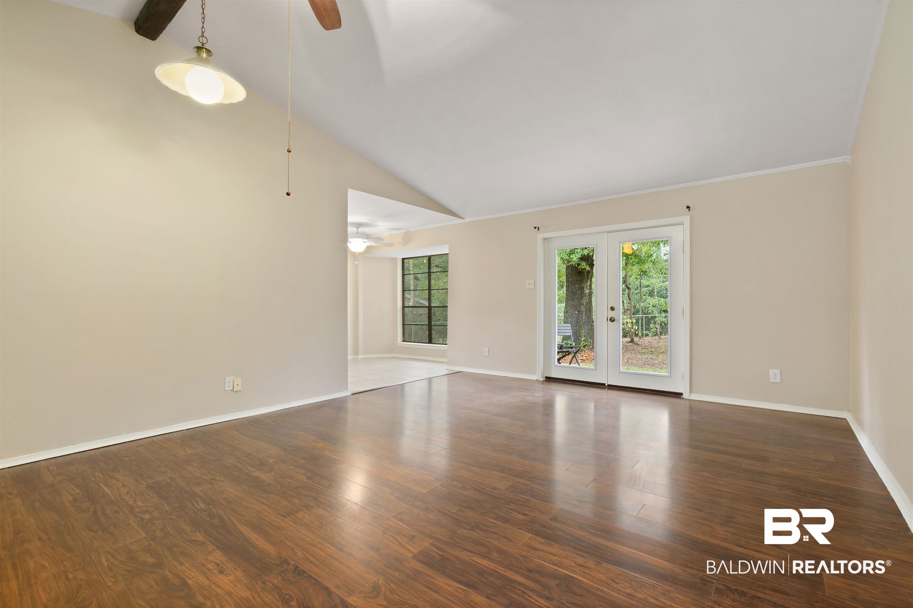 5813 Hanging Moss Court Mobile, AL 36609 - Photo 5 of 24