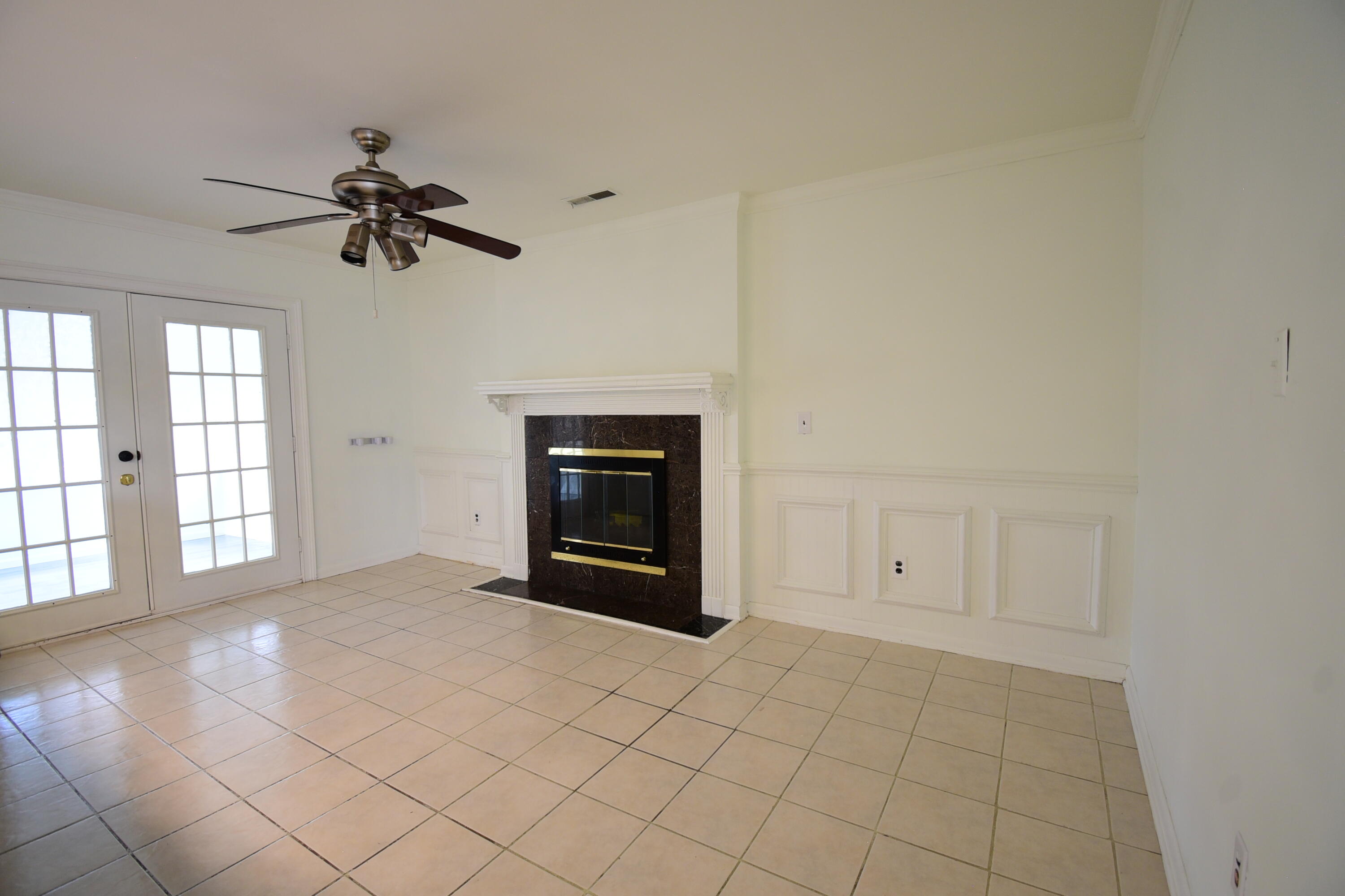 412 Temple Road Ladson, SC 29456 - Photo 6 of 15 DSC_4276