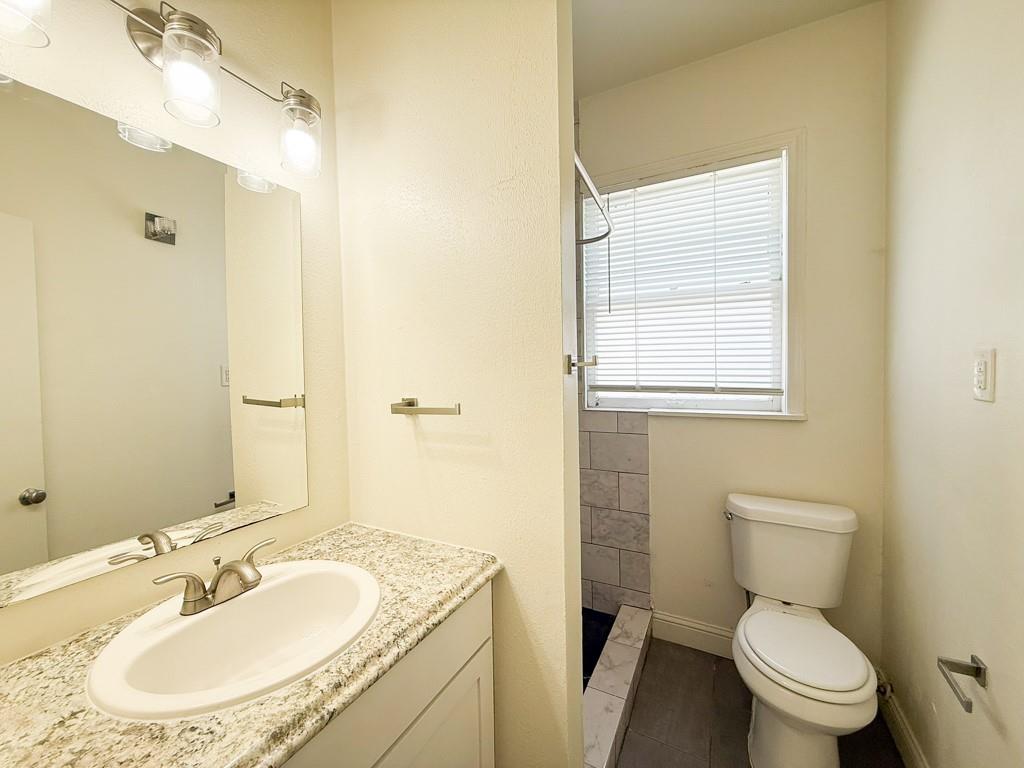 4612 Junius Street, Unit B Dallas, TX 75246 - Photo 13 of 20